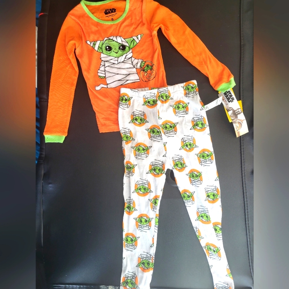 Baby Yoda Kids Halloween Pajama Set, 2-Piece